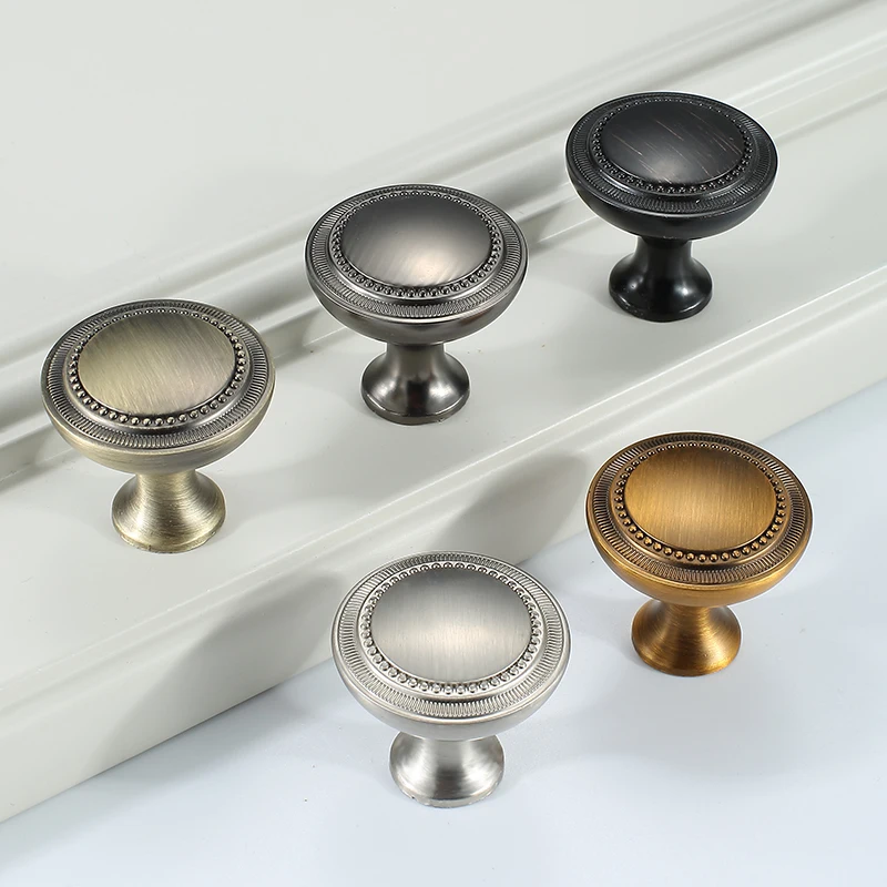 Zinc Alloy Single Hole Knobs Light Luxury Gold European Wardrobe Drawer Cabinet Door Cabinet Hardware Door Handle
Zinc Alloy Single Hole Knobs Light Luxury Gold European Wardrobe Drawer Cabinet Door Cabinet Hardware Door Handle