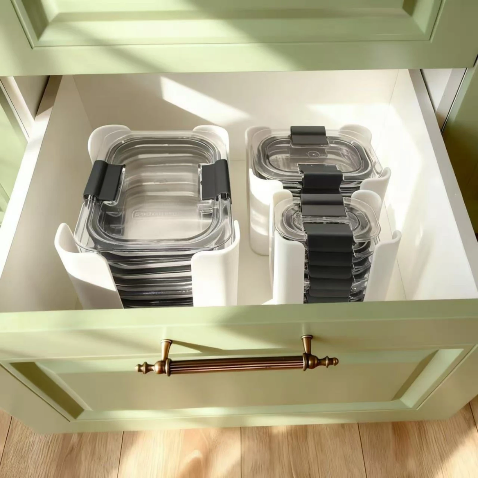 3 Pieces Lid Storage Rack Rectangular Food Container Lid Organizer Rounded-Square Opening Space Saving for Kitchen Cabinet
3 Pieces Lid Storage Rack Rectangular Food Container Lid Organizer Rounded-Square Opening Space Saving for Kitchen Cabinet