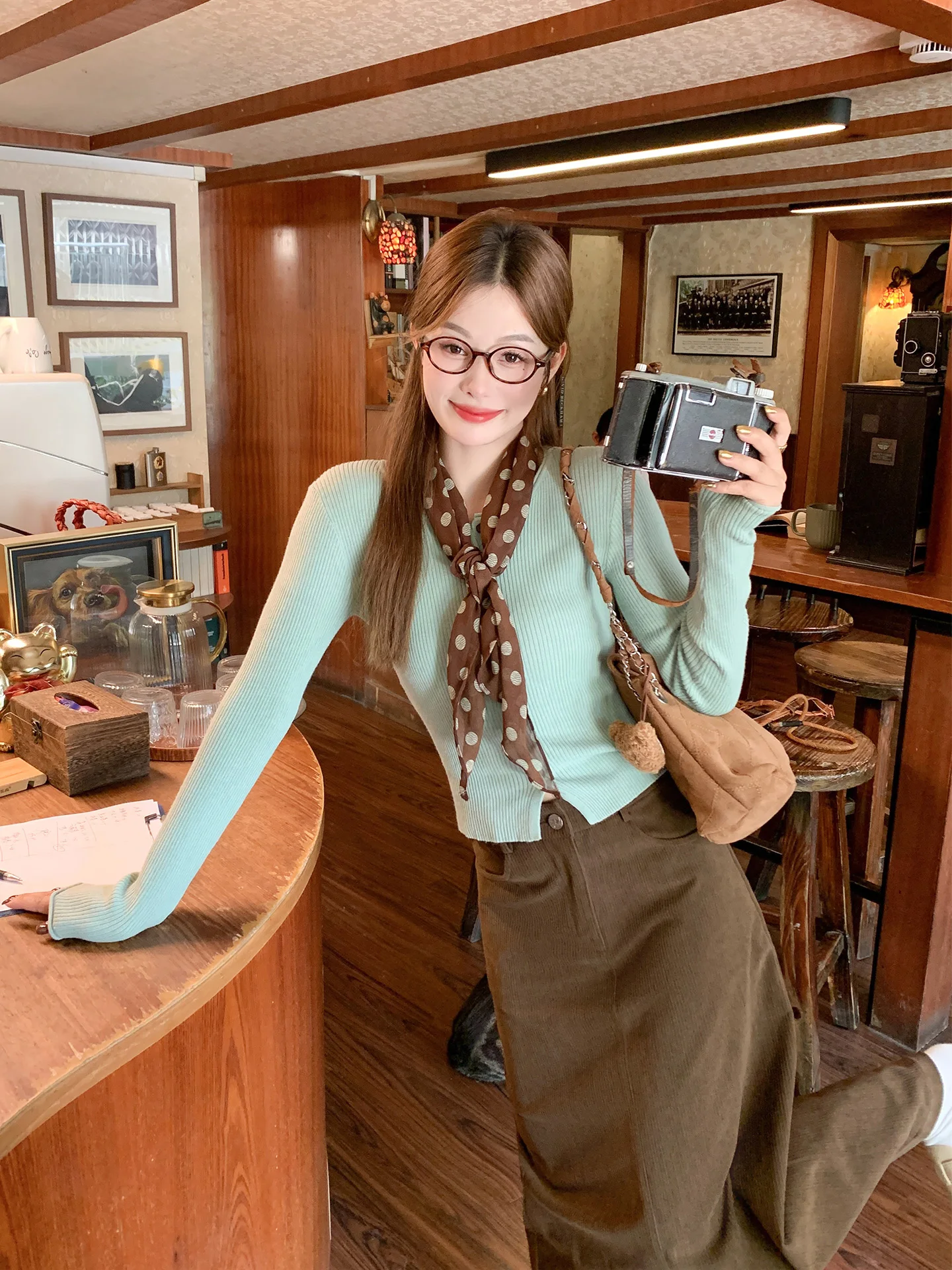 Женский вязаный кардиган Zeng Xiao Xian в корейском стиле, приталенный, с длинными рукавами, осенне-зимний, мятный, трикотажный топ
Женский вязаный кардиган Zeng Xiao Xian в корейском стиле, приталенный, с длинными рукавами, осенне-зимний, мятный, трикотажный топ