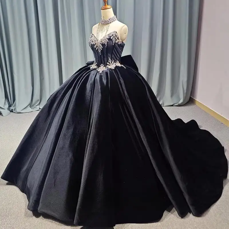 Современное бальное платье по индивидуальному заказу, платье Quinceanera для девочек, бархатный корсет с v-образным вырезом и бантом, нежный кристалл, халат Quinceanera Rouge
Современное бальное платье по индивидуальному заказу, платье Quinceanera для девочек, бархатный корсет с v-образным вырезом и бантом, нежный кристалл, халат Quinceanera Rouge