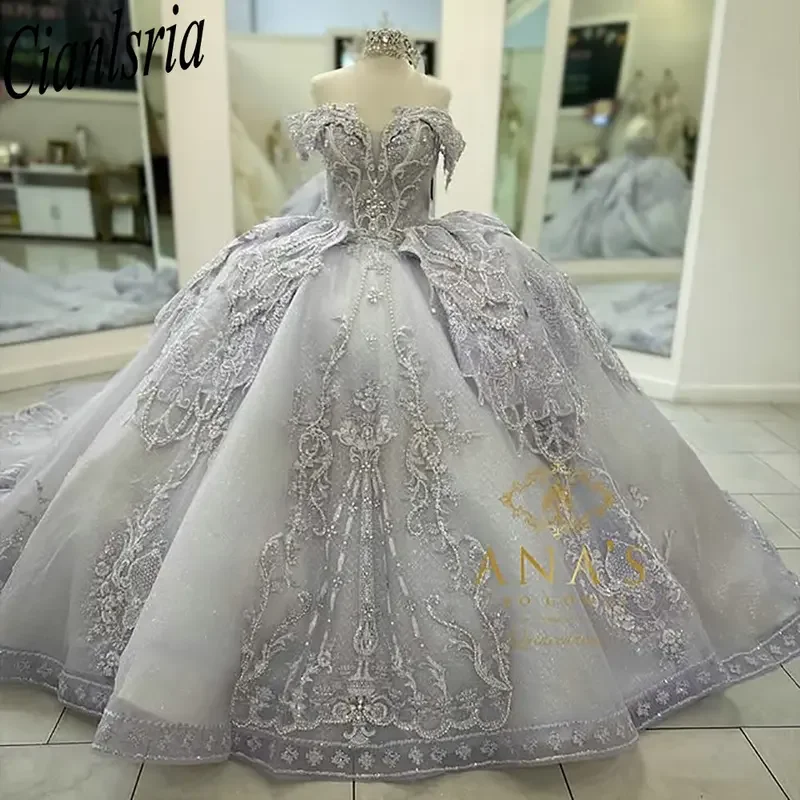 Романтическое платье Quinceanera с открытыми плечами и бисером, бальное платье с аппликацией, кружево, сладкое 15-е годы, мексиканское индивидуальное платье
Романтическое платье Quinceanera с открытыми плечами и бисером, бальное платье с аппликацией, кружево, сладкое 15-е годы, мексиканское индивидуальное платье