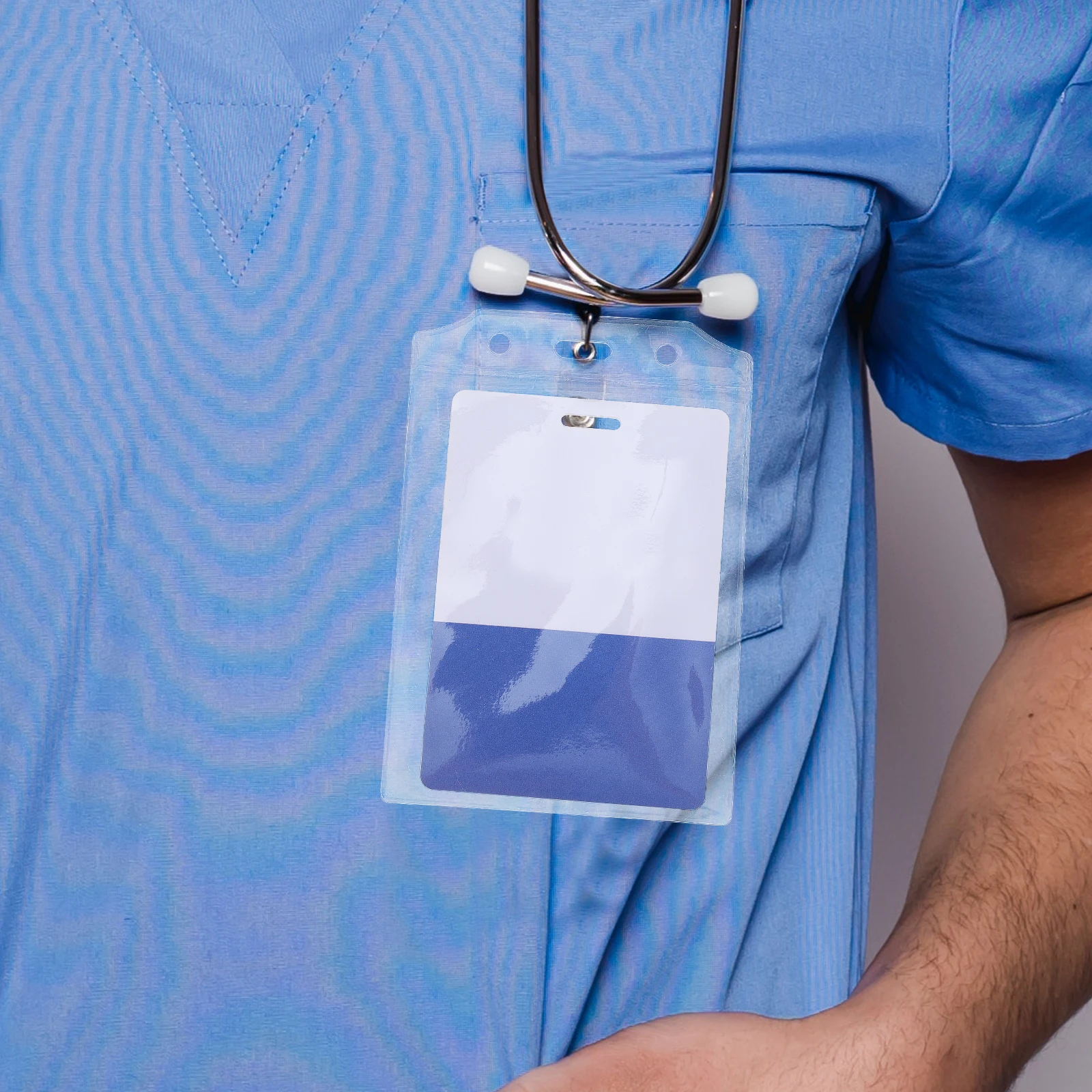 50Pcs Transparent Badge Holder Clear Id Card Cover Work Cards Protector Secure for Office and Daily Use
50Pcs Transparent Badge Holder Clear Id Card Cover Work Cards Protector Secure for Office and Daily Use