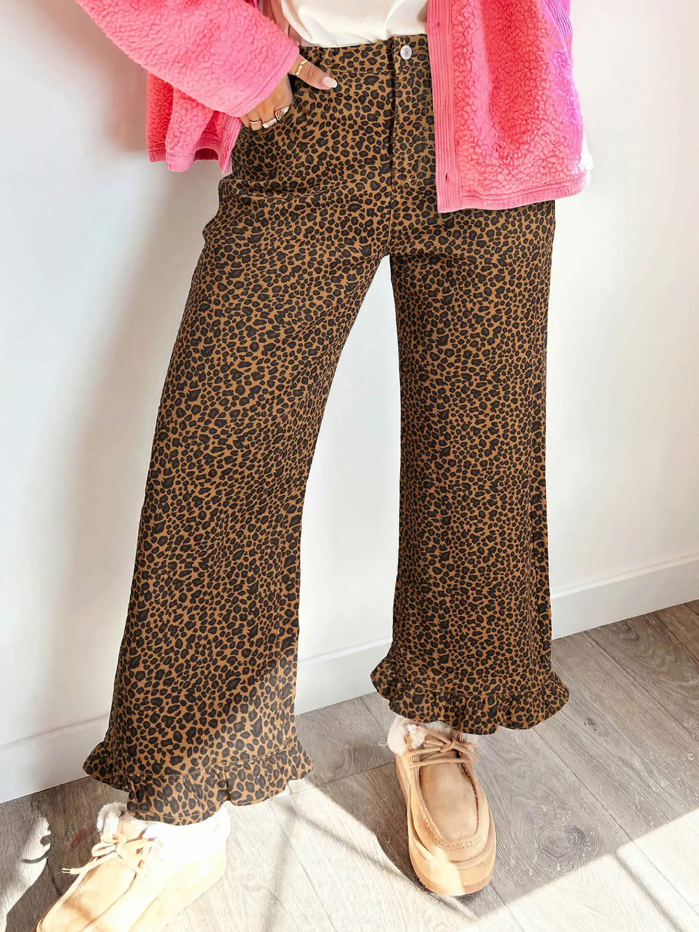 DearLover High Waist Elastic Denim Jeans Women's Summer New Style Slimming Versatile Brown Leopard Print Straight Leg Trousers
DearLover High Waist Elastic Denim Jeans Women's Summer New Style Slimming Versatile Brown Leopard Print Straight Leg Trousers