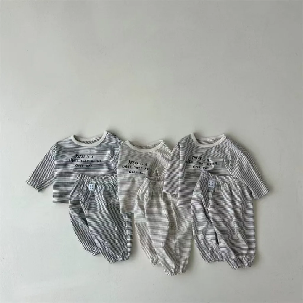 2024 Autumn New Baby Striped Sweatshirt Set Infant Long Sleeve Tops + Pants 2pcs Suit Toddler Casual Clothes Set Girls Outfits
2024 Autumn New Baby Striped Sweatshirt Set Infant Long Sleeve Tops + Pants 2pcs Suit Toddler Casual Clothes Set Girls Outfits