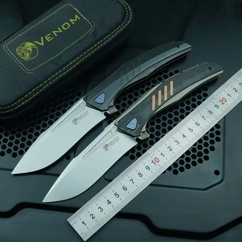 Складной нож VENOM Flipper M398, титановое лезвие + CF-ручка, открытый кемпинг, охота, рыбалка, карманный фруктовый инструмент EDC
Складной нож VENOM Flipper M398, титановое лезвие + CF-ручка, открытый кемпинг, охота, рыбалка, карманный фруктовый инструмент EDC