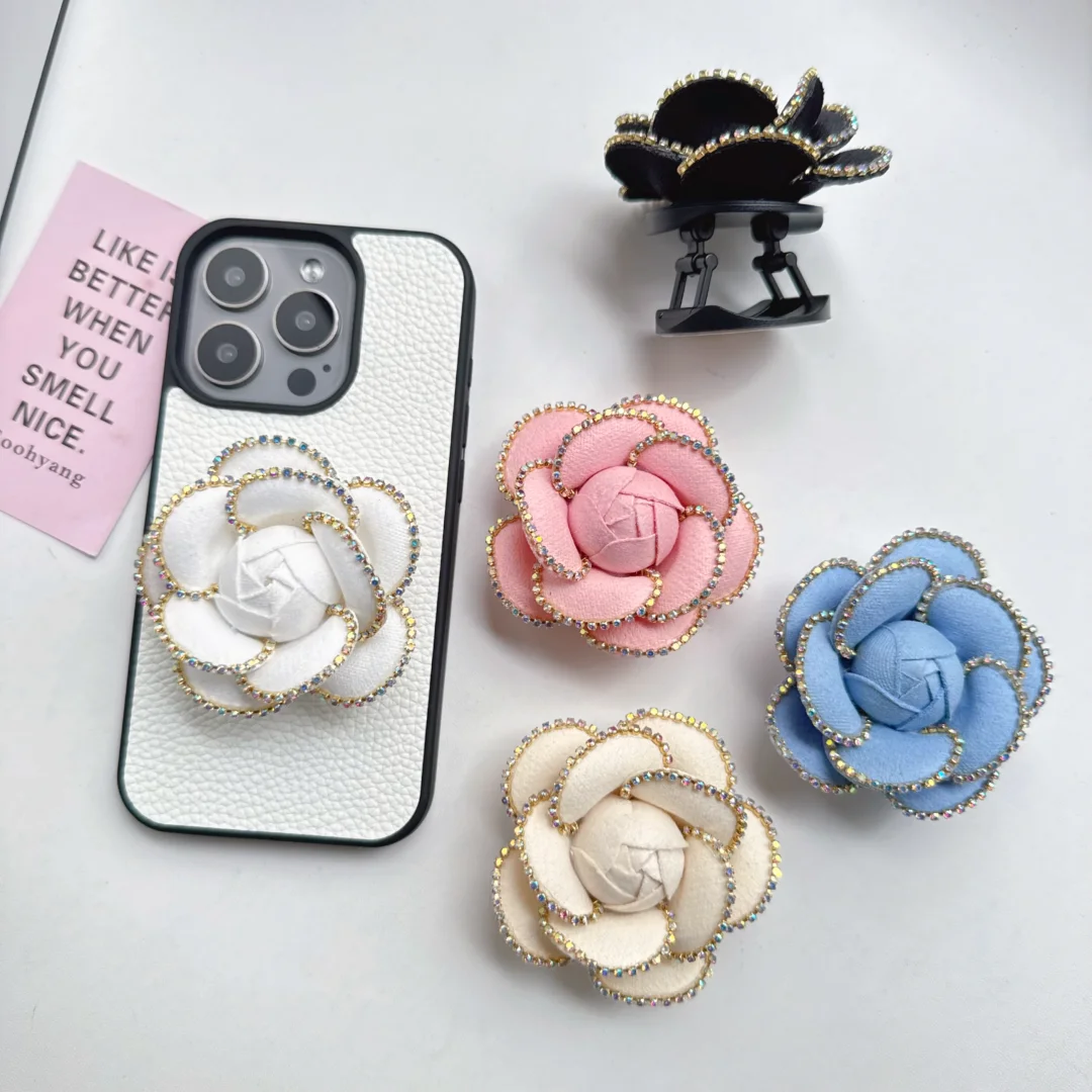 Luxury fashion Cute Diamond roses Folding bracket Phone Holder for IPhone Samsung Support Socket Pocket Grip Tok Stand Bracket
Luxury fashion Cute Diamond roses Folding bracket Phone Holder for IPhone Samsung Support Socket Pocket Grip Tok Stand Bracket