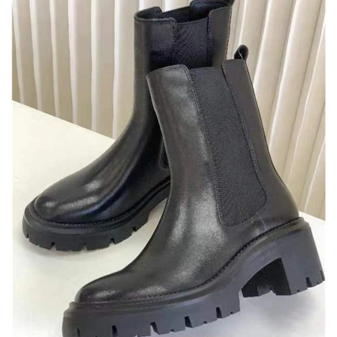 Dave&Di British Retro Cowhide Chelsea Boots Elastic Boots Genuine Casual Black Leather Ankle Boots Shoes Women
Dave&Di British Retro Cowhide Chelsea Boots Elastic Boots Genuine Casual Black Leather Ankle Boots Shoes Women