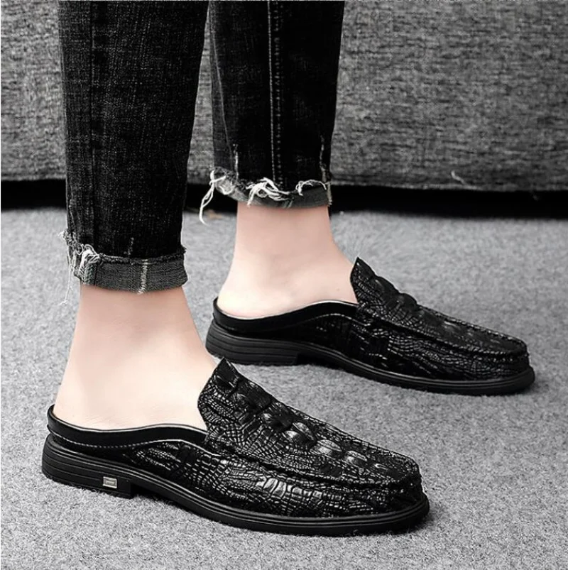 New Black Half Slippers Men Genuine leatherr Shoes Men Casual Shoes Men Fashion Social Big Size Mocassin Elegantes Walking Shoes
New Black Half Slippers Men Genuine leatherr Shoes Men Casual Shoes Men Fashion Social Big Size Mocassin Elegantes Walking Shoes