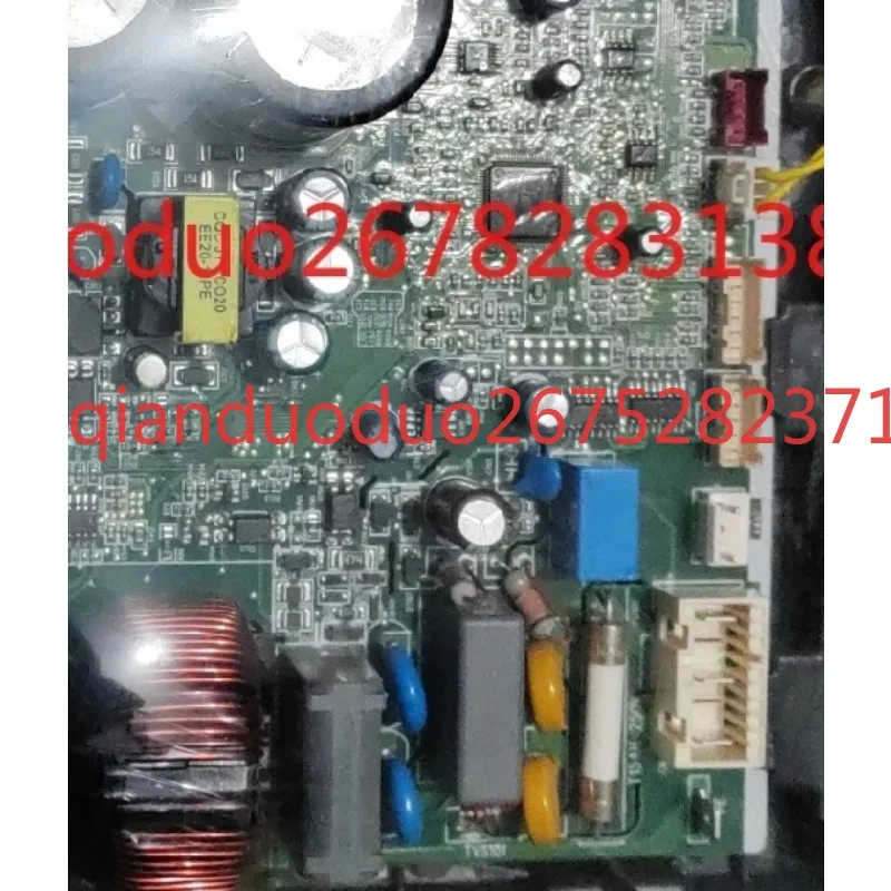 Applicable to Gree air conditioning computer board electrical box 100002061689 300027060112 main board W8423HP
Applicable to Gree air conditioning computer board electrical box 100002061689 300027060112 main board W8423HP
