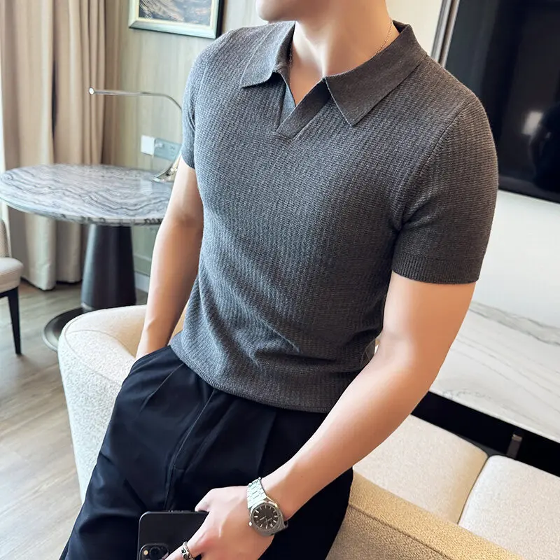 Men's Slim Fit Polo Collar Jacquard Knit Sweater - Beige, Gray, Brown Black, Modern Base Layer for Casual & Formal Wear T-shirt
Men's Slim Fit Polo Collar Jacquard Knit Sweater - Beige, Gray, Brown Black, Modern Base Layer for Casual & Formal Wear T-shirt