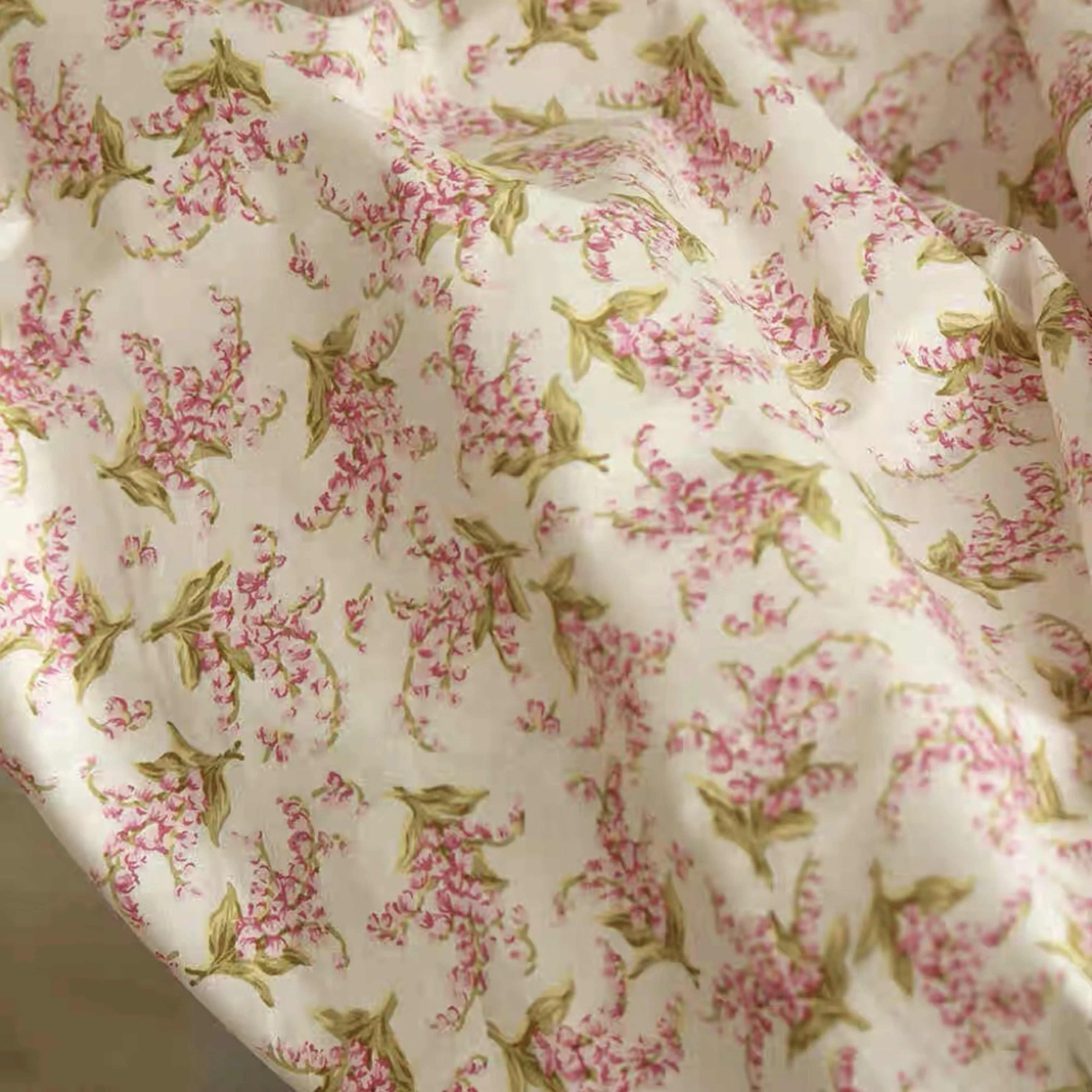 Countryside Pink Bell Orchid 100% Cotton 60S Liberty Fabric Digital Printing for Sewing Cloth Dresses Skirt Kids Baby Designer
Countryside Pink Bell Orchid 100% Cotton 60S Liberty Fabric Digital Printing for Sewing Cloth Dresses Skirt Kids Baby Designer