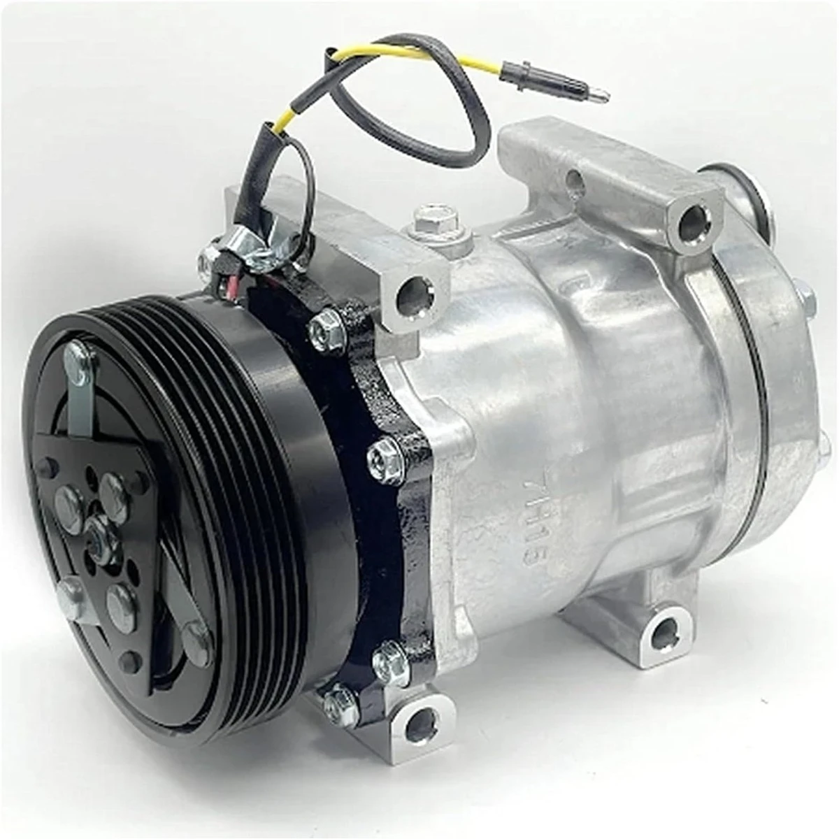 12V SD7H15 A/C Compressor 87519620 For Tractor 105N 105U 105V 60 65C 70 75C 80 85C 85N 90 95
12V SD7H15 A/C Compressor 87519620 For Tractor 105N 105U 105V 60 65C 70 75C 80 85C 85N 90 95