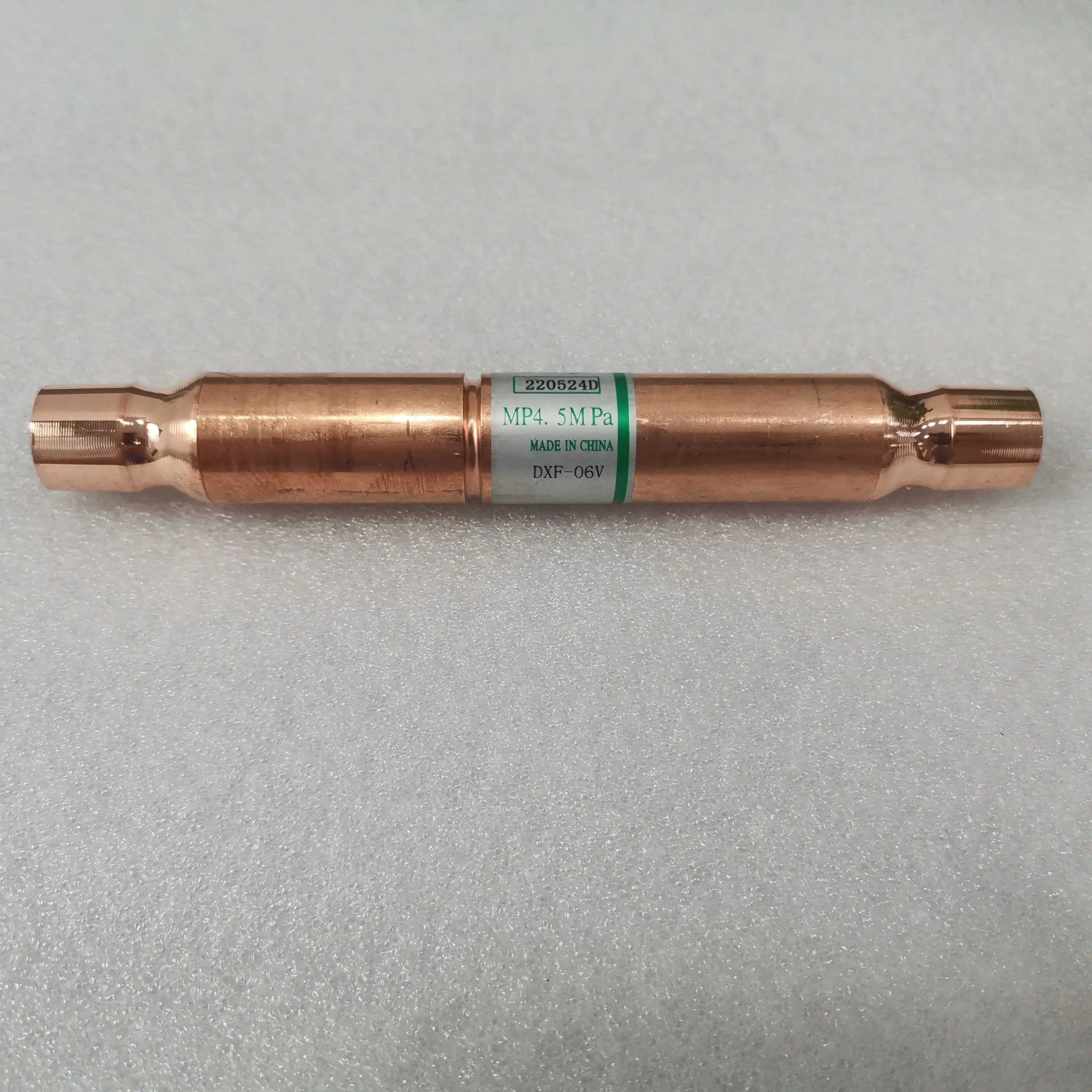 Suitable for Midea central air conditioning, check valve 15500203000030 DXF-06V MP4.5MPa
Suitable for Midea central air conditioning, check valve 15500203000030 DXF-06V MP4.5MPa