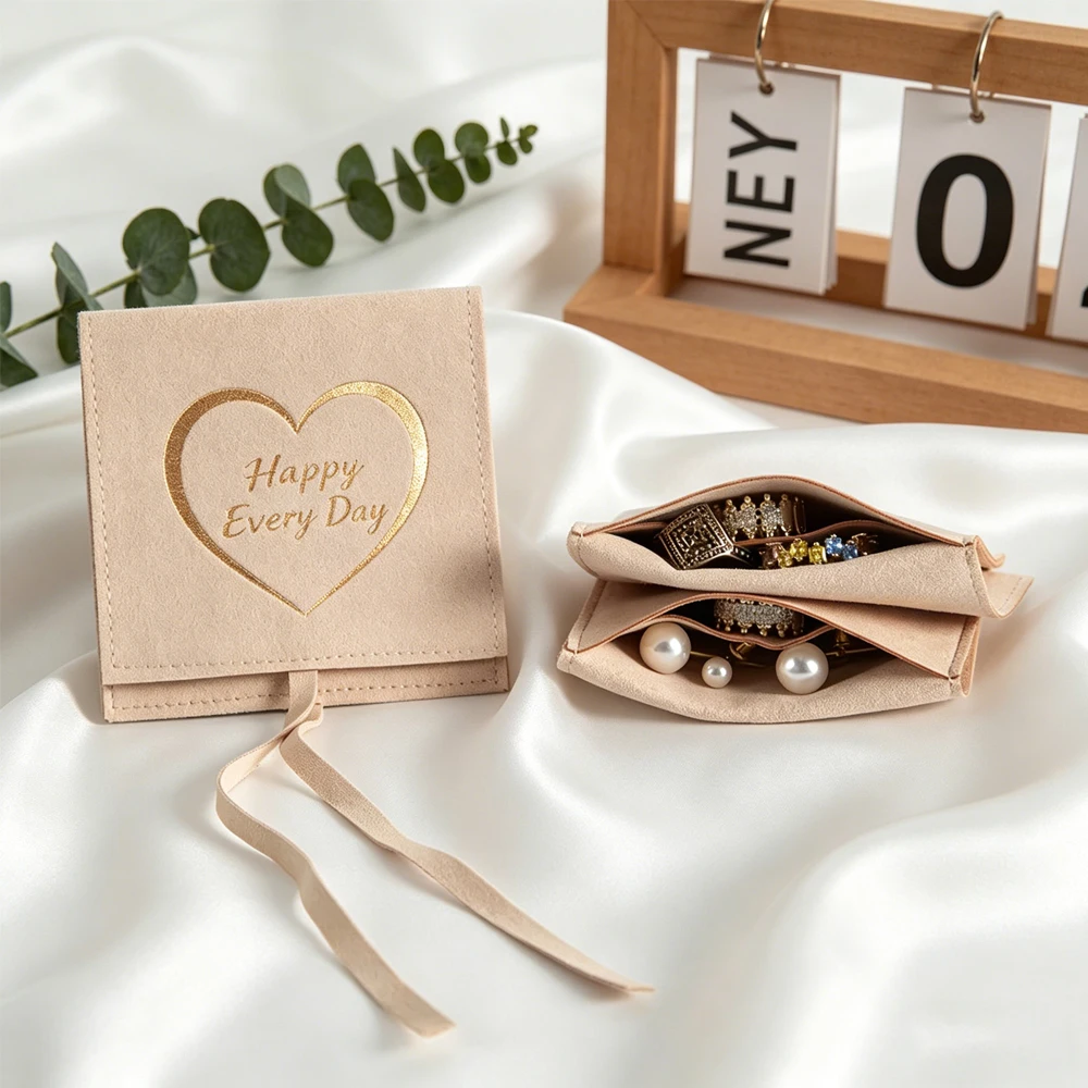 50/100Pcs Microfiber Jewelry Gift Bags With Rope Divider Personalized Velvet Ring Earings Oil Packaging Organizer Wedding Pouch
50/100Pcs Microfiber Jewelry Gift Bags With Rope Divider Personalized Velvet Ring Earings Oil Packaging Organizer Wedding Pouch
