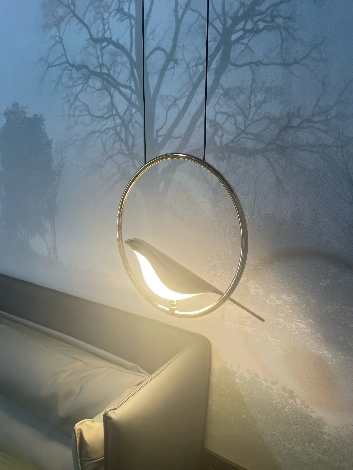 Nordic Modern LED Pendant Lights Magpie Bird Chandeliers Lamp Indoor Lighting Bedroom Kitchen Living Room Home Decor Decoration
Nordic Modern LED Pendant Lights Magpie Bird Chandeliers Lamp Indoor Lighting Bedroom Kitchen Living Room Home Decor Decoration