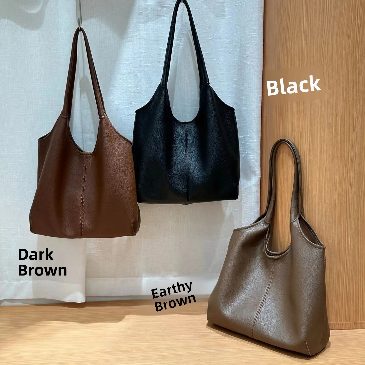 Новая большая сумка-тоут из мягкой кожи в стиле ретро, женская сумка-тоут, повседневная простая сумка-тоут с магнитным синием
Новая большая сумка-тоут из мягкой кожи в стиле ретро, женская сумка-тоут, повседневная простая сумка-тоут с магнитным синием