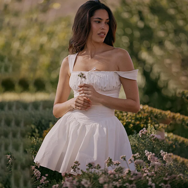 Tornova Square Collar Slim Suspender Dress For Women Sleeveless White Evening Party Dress Female Mini Dress Vacation Fashion
Tornova Square Collar Slim Suspender Dress For Women Sleeveless White Evening Party Dress Female Mini Dress Vacation Fashion