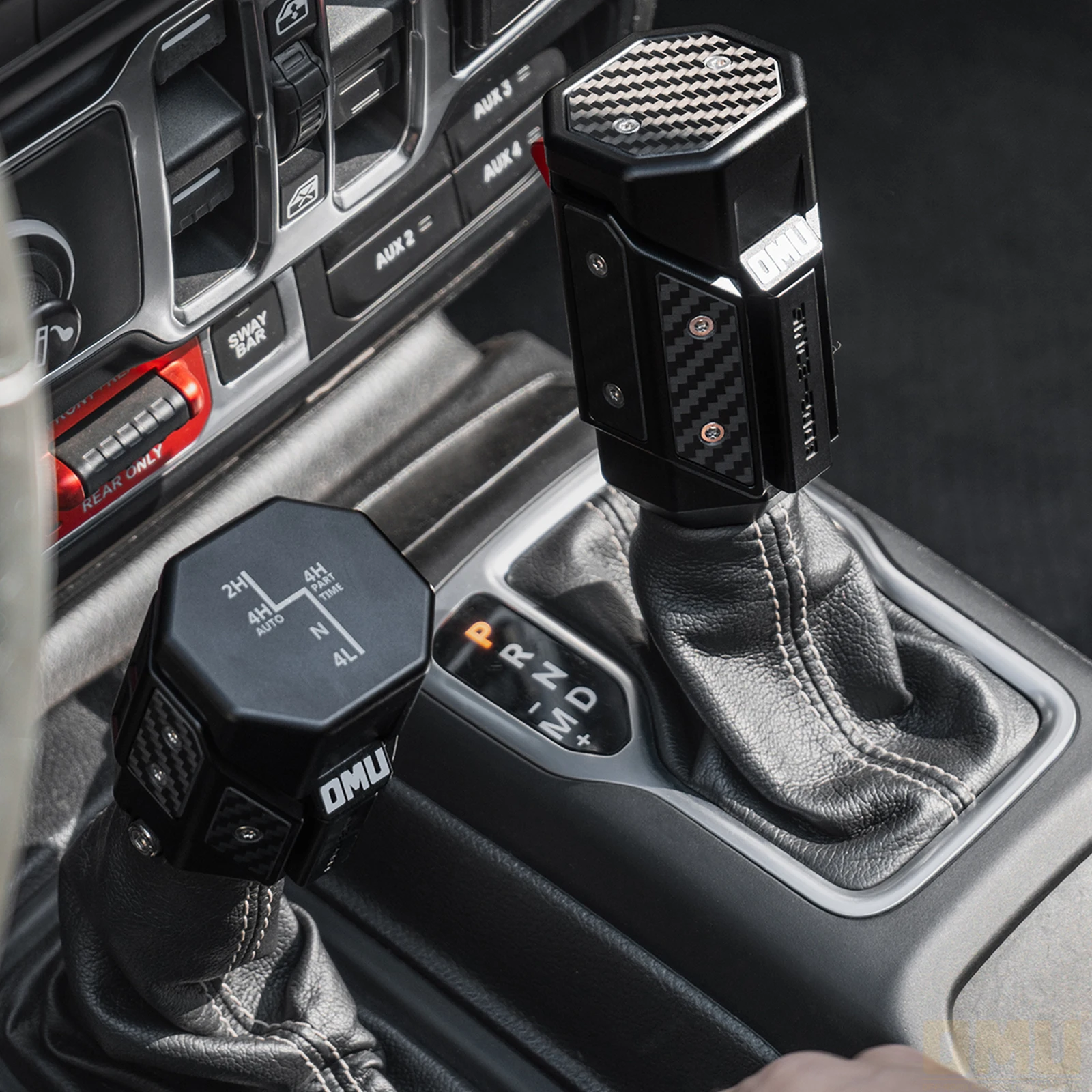 OMU 4x4 Car Accessories for Jeep Gladiator JT Pickup OMU Gear Lever Shift Knob for Jeep Wrangler JL for JLU Auto Accessories
OMU 4x4 Car Accessories for Jeep Gladiator JT Pickup OMU Gear Lever Shift Knob for Jeep Wrangler JL for JLU Auto Accessories