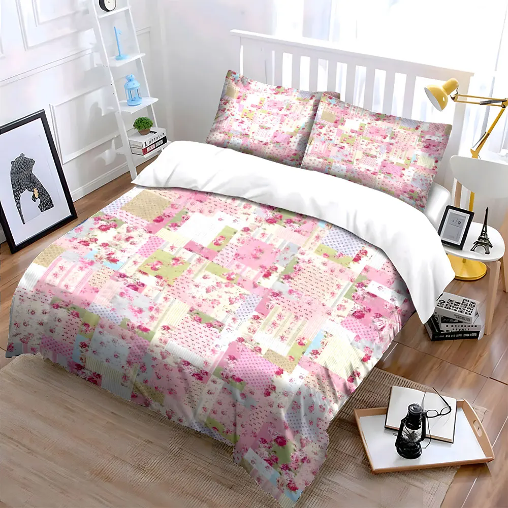 Chic Floral Patchwork Bedding Set 3PCS Vintage Pink Rose Print Duvet Cover with Pillowcases Cottage Style Bed Linen for Girls
Chic Floral Patchwork Bedding Set 3PCS Vintage Pink Rose Print Duvet Cover with Pillowcases Cottage Style Bed Linen for Girls
