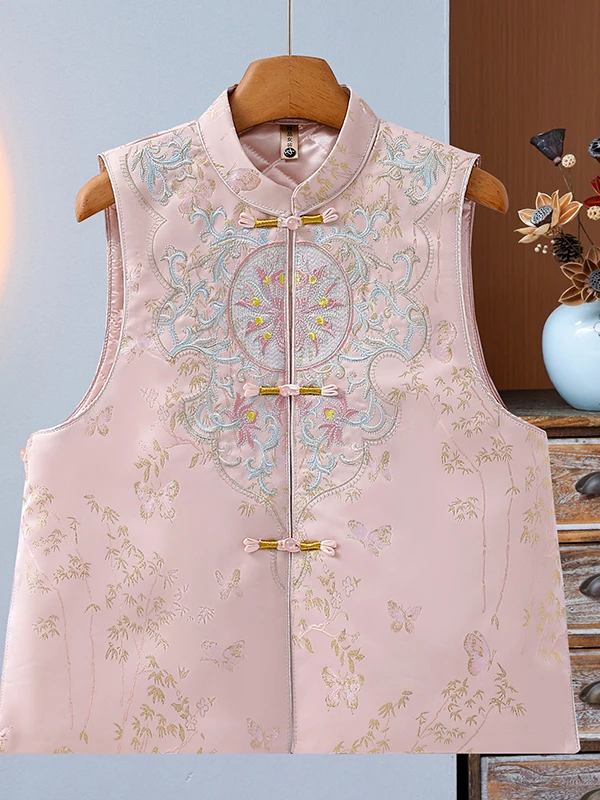 Модный повседневный жилет из утолщенного хлопка с вышивкой и жемчужными пуговицами, универсальный жакет с подплечниками и круглым вырезом, стандартный крой.
Модный повседневный жилет из утолщенного хлопка с вышивкой и жемчужными пуговицами, универсальный жакет с подплечниками и круглым вырезом, стандартный крой.