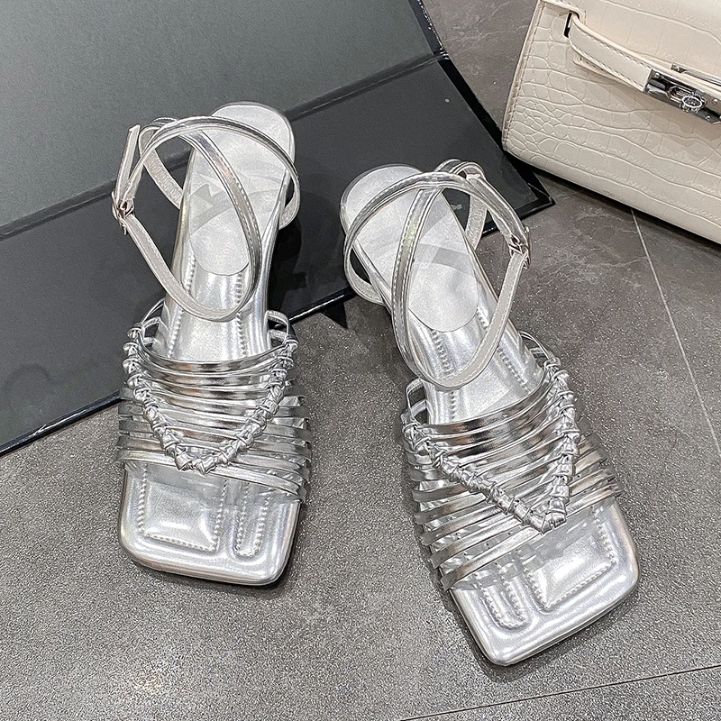 Ladies Shoes Sandals Summer New Trend Block Heel Elegant Woman Heeled Stylish Luxury Middle Heels Square Toe Silver Party Dress
Ladies Shoes Sandals Summer New Trend Block Heel Elegant Woman Heeled Stylish Luxury Middle Heels Square Toe Silver Party Dress