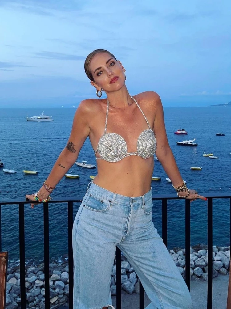 Sexy Summer Halter Diamonds Crop Top Women Crystal Diamond Bikini Bra Chain Jewelry Bra Nightclub Evening Party High Street Wear
Sexy Summer Halter Diamonds Crop Top Women Crystal Diamond Bikini Bra Chain Jewelry Bra Nightclub Evening Party High Street Wear