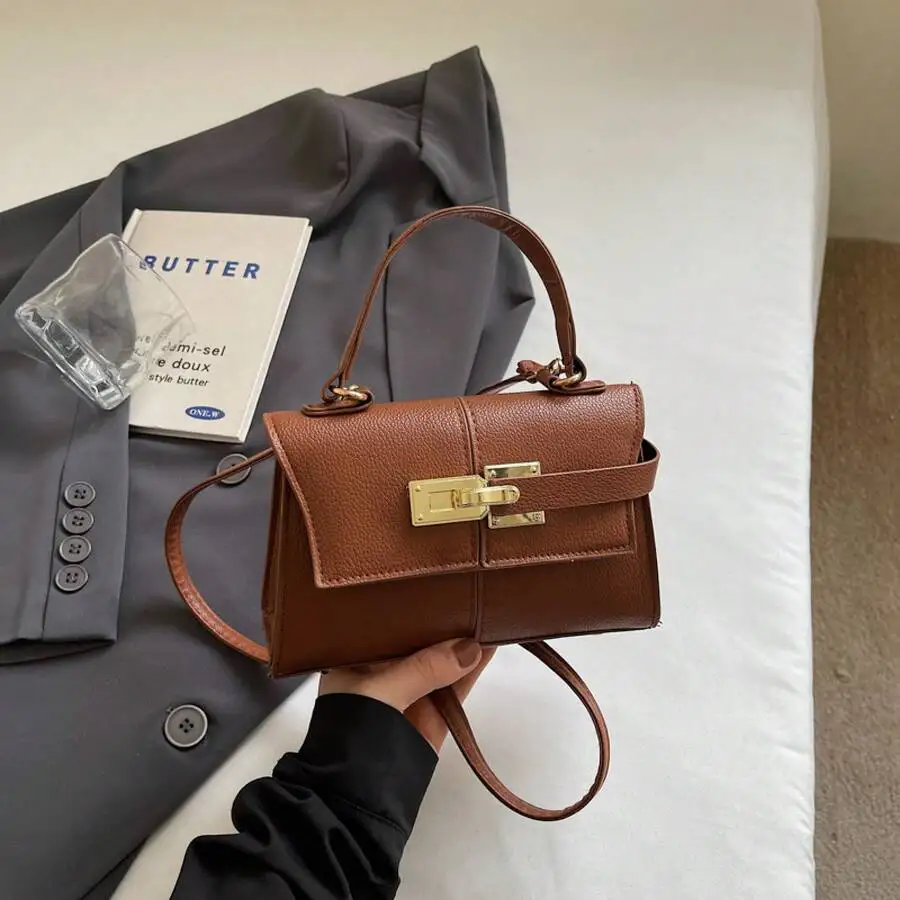 Trapeze Shape Lock Clasp Small Shoulder Handbag Crossbody Purse For Women
Trapeze Shape Lock Clasp Small Shoulder Handbag Crossbody Purse For Women
