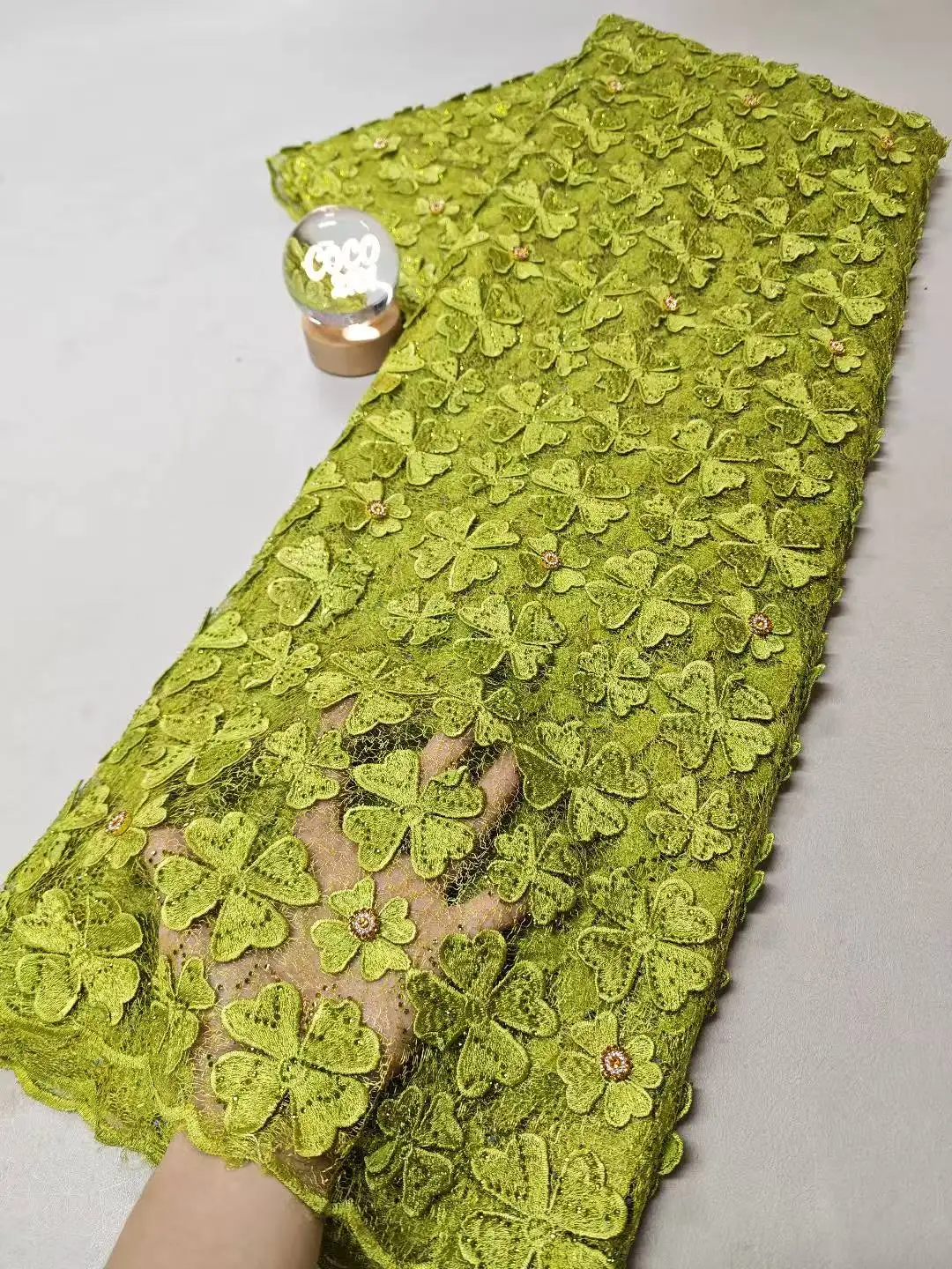 2026 NEW High Quality African Nigerian Tulle Lace Fabric Embroidery Party Dress Sequins French Guipure Fabric For Sewing 5 Yards
2026 NEW High Quality African Nigerian Tulle Lace Fabric Embroidery Party Dress Sequins French Guipure Fabric For Sewing 5 Yards