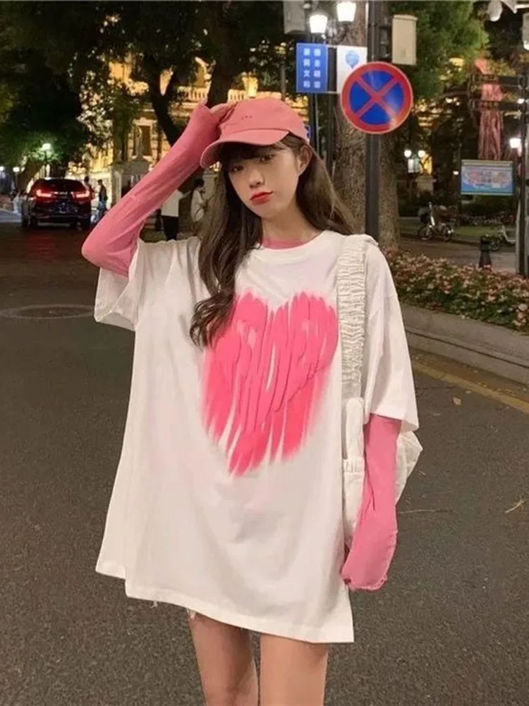 Loose and Casual Korean Version of Harajuku Style INS Minimalist Couple Top Creative Pink Letter Love Printed Round Neck T-shirt
Loose and Casual Korean Version of Harajuku Style INS Minimalist Couple Top Creative Pink Letter Love Printed Round Neck T-shirt