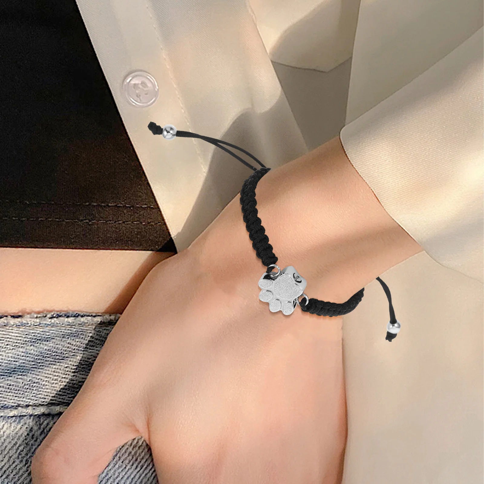 Adjustable Stainless Steel Pet Ashes Bracelet Dog Keepsake Cremation Urn Memorial Jewelry Pet Products Cat Urn Necklace Men
Adjustable Stainless Steel Pet Ashes Bracelet Dog Keepsake Cremation Urn Memorial Jewelry Pet Products Cat Urn Necklace Men