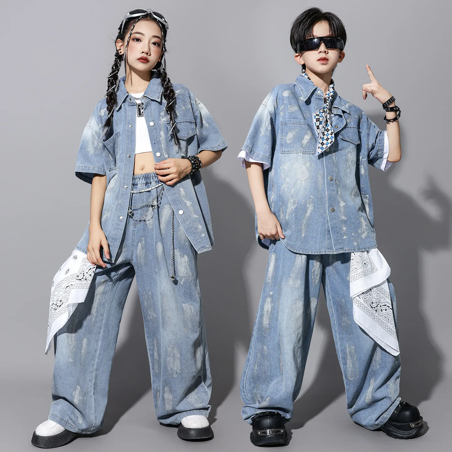 Child Hip Hop Street Dance Clothes Set Cool Crop Top Denim Vest Ripped Cargo Pants Girls Boys Jazz Streetwear Costume
Child Hip Hop Street Dance Clothes Set Cool Crop Top Denim Vest Ripped Cargo Pants Girls Boys Jazz Streetwear Costume