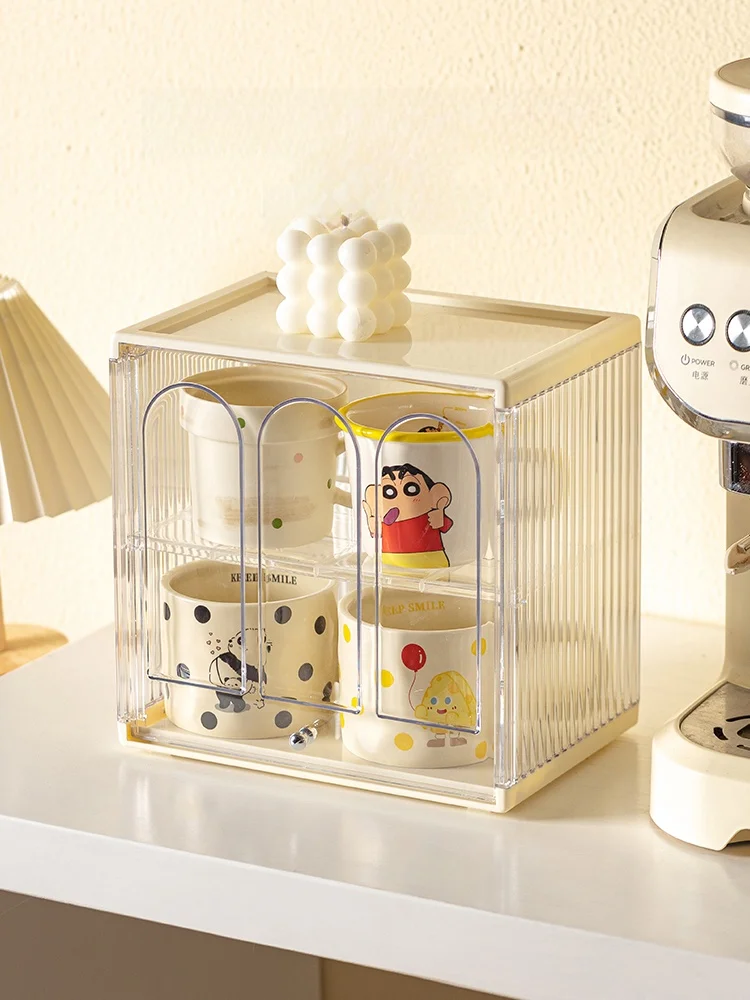 Modern Housewife Cup Holder Coffee Cup Water Cup Rack Home Water Bar Dustproof Tea Cup Storage Shelf Plastic Material
Modern Housewife Cup Holder Coffee Cup Water Cup Rack Home Water Bar Dustproof Tea Cup Storage Shelf Plastic Material
