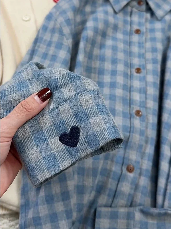Blue Thickened Flannel Plaid Shirt Women's Korean Style Loose Fit Long Sleeve Button up Slimming Layering Cotton Blouse
Blue Thickened Flannel Plaid Shirt Women's Korean Style Loose Fit Long Sleeve Button up Slimming Layering Cotton Blouse