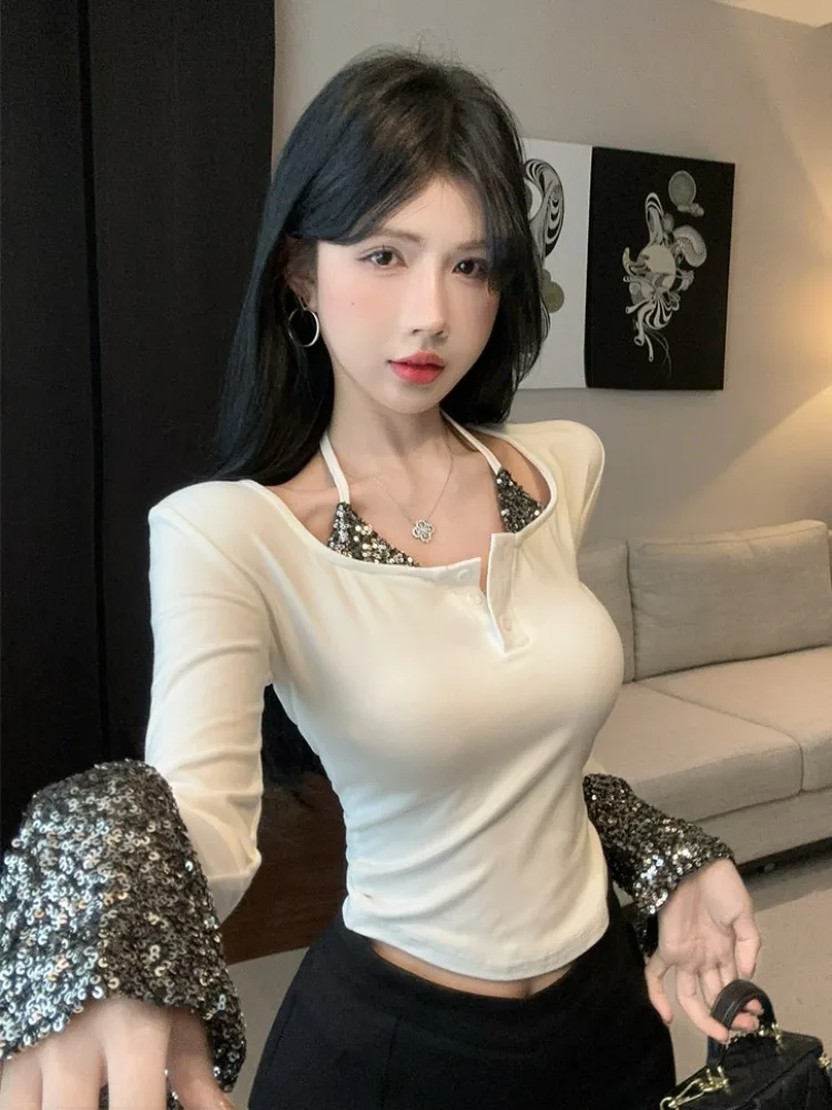 Unique Heavy Embellishment Sequin Women's T-shirt Sexy Tight Fit Unique Beautiful Design Autumn Season Hanging Neck T-shirt
Unique Heavy Embellishment Sequin Women's T-shirt Sexy Tight Fit Unique Beautiful Design Autumn Season Hanging Neck T-shirt