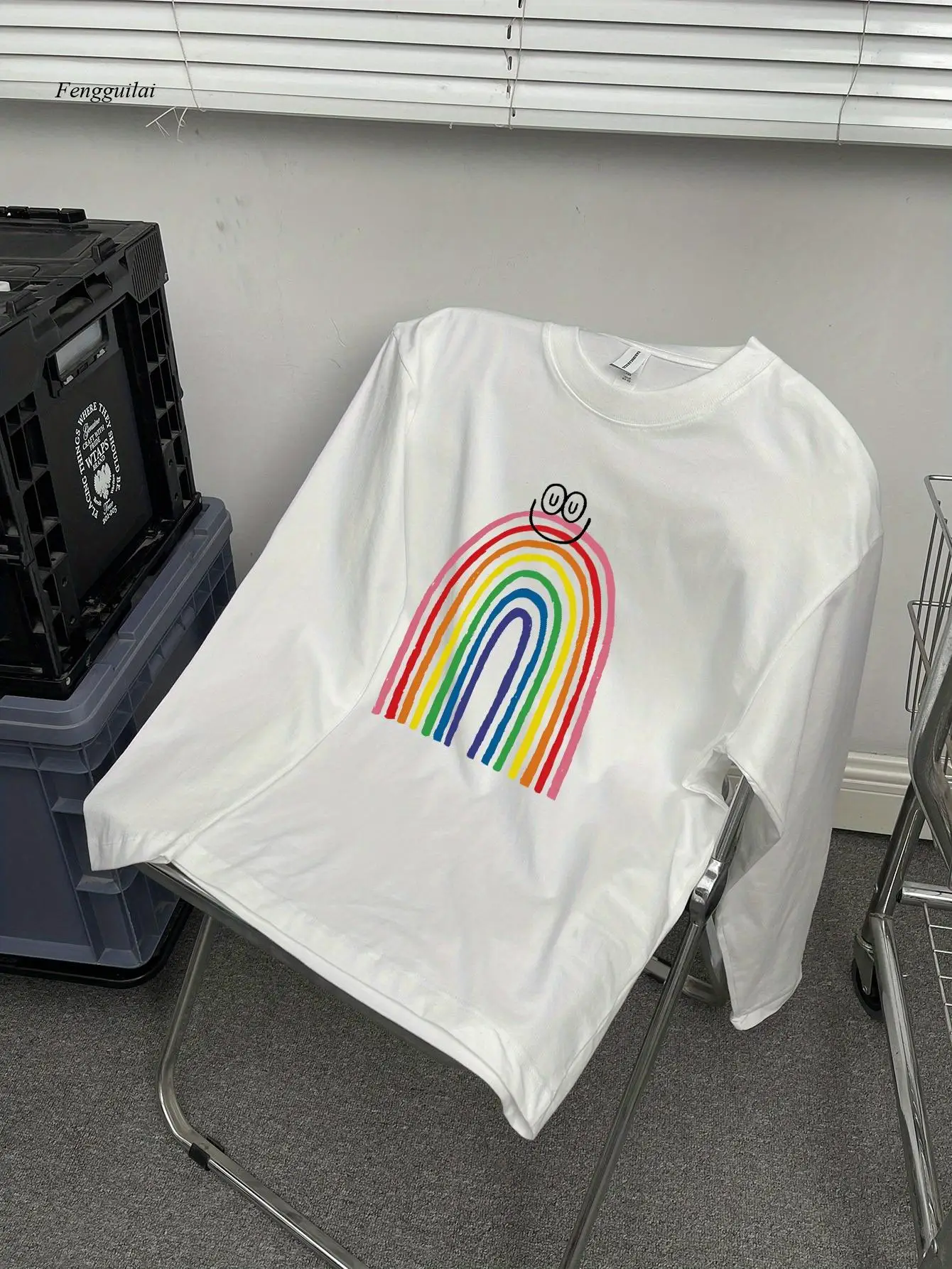 Футболка с длинным рукавом — зеленая с рисунком радуги и облаков — уютная осенне-зимняя рубашка — можно стирать в машине
Футболка с длинным рукавом — зеленая с рисунком радуги и облаков — уютная осенне-зимняя рубашка — можно стирать в машине