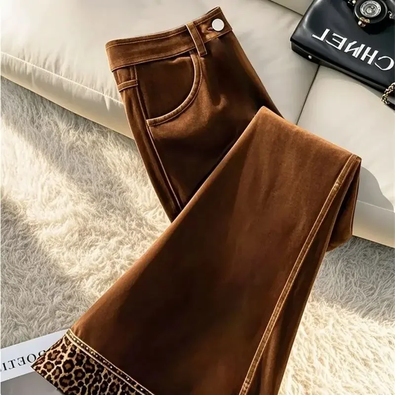 Модные брюки с леопардовым принтом, женские осенне-зимние микроклешенные бархатные брюки в стиле ретро, повседневные брюки с высокой талией 751P
Модные брюки с леопардовым принтом, женские осенне-зимние микроклешенные бархатные брюки в стиле ретро, повседневные брюки с высокой талией 751P