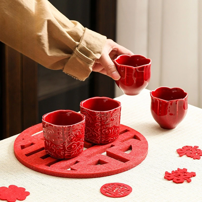 Китайский керамический чайный сервиз с одной чашкой, чайная чашка, мастерская чашки чашки, свадебная красная чайная чашка Newcomer, помолвочная чашка
Китайский керамический чайный сервиз с одной чашкой, чайная чашка, мастерская чашки чашки, свадебная красная чайная чашка Newcomer, помолвочная чашка