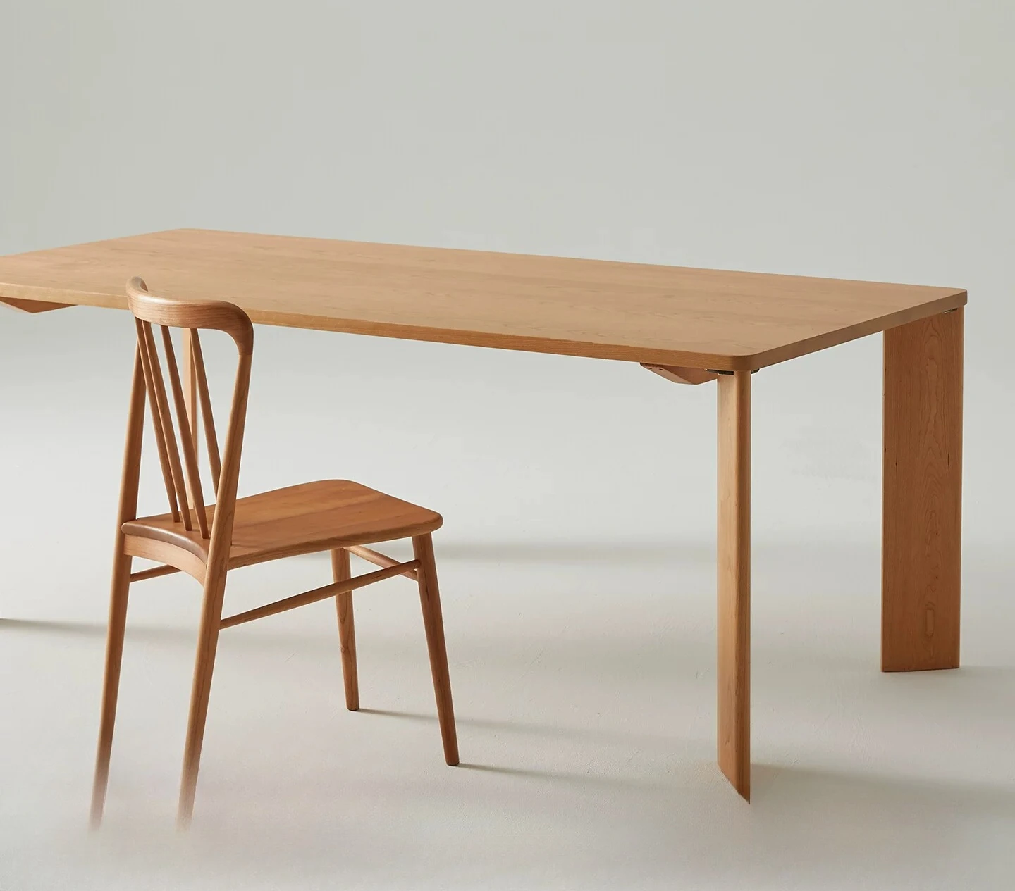 PYJ Cherry Wood Nordic Japanese Family Dining Table Living Room Full Solid Wood Large Desk
PYJ Cherry Wood Nordic Japanese Family Dining Table Living Room Full Solid Wood Large Desk