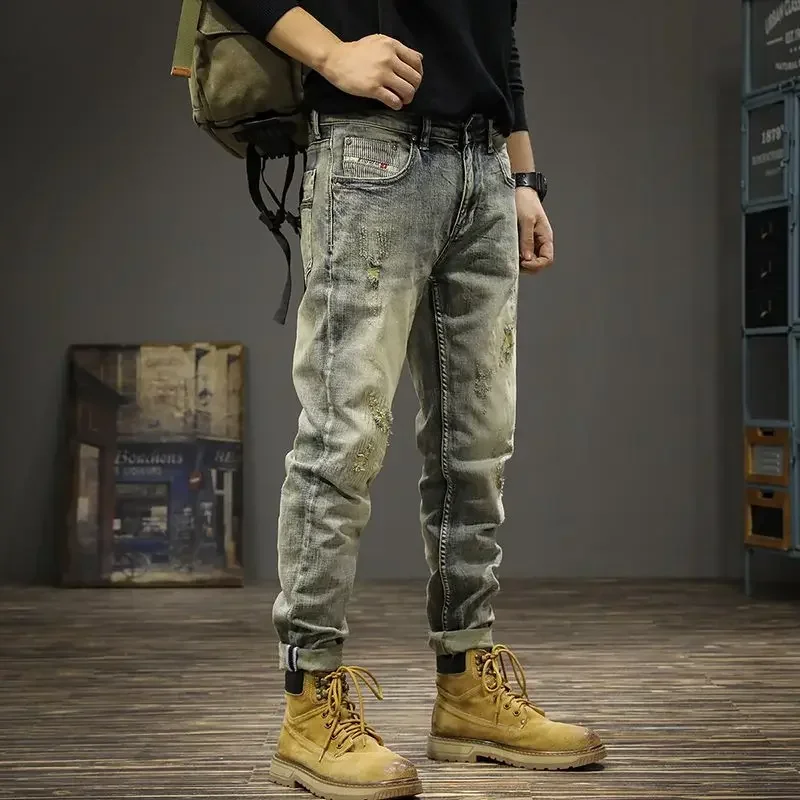 Jeans for Men Ripped Skinny Trousers with Holes Male Cowboy Pants Slim Fit Torn Retro Tight Pipe Broken High Quality Stylish Xs
Jeans for Men Ripped Skinny Trousers with Holes Male Cowboy Pants Slim Fit Torn Retro Tight Pipe Broken High Quality Stylish Xs