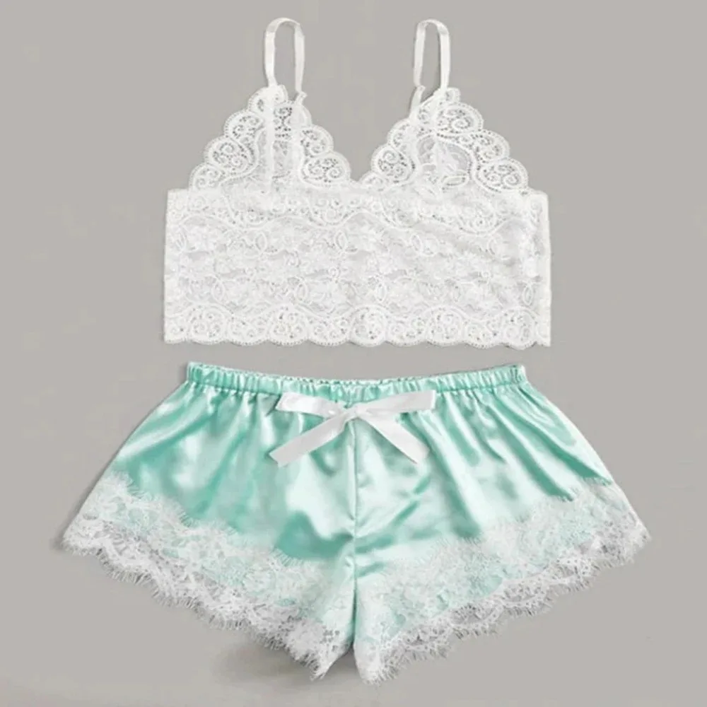 Sexy Lace Silk Sleepwear Two Piece Set of Suspender Shorts for Women Pajamas Set Lingerie Crop Tops Shorts Nightwear
Sexy Lace Silk Sleepwear Two Piece Set of Suspender Shorts for Women Pajamas Set Lingerie Crop Tops Shorts Nightwear