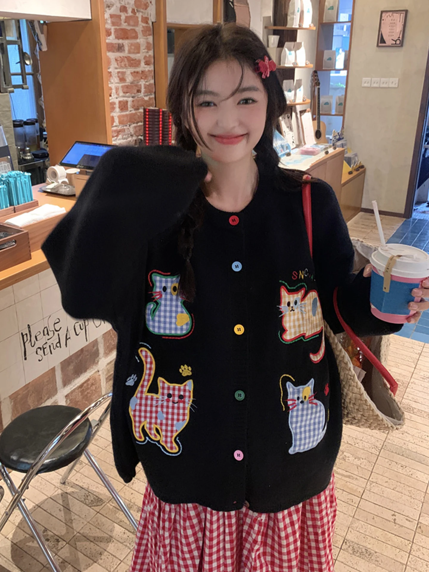 Korean Sle Anti-Aging Embroidery Knitted Open Cardigan Women's plus Size Loose Mid-Length Sweater Jaet Spring 2026
Korean Sle Anti-Aging Embroidery Knitted Open Cardigan Women's plus Size Loose Mid-Length Sweater Jaet Spring 2026