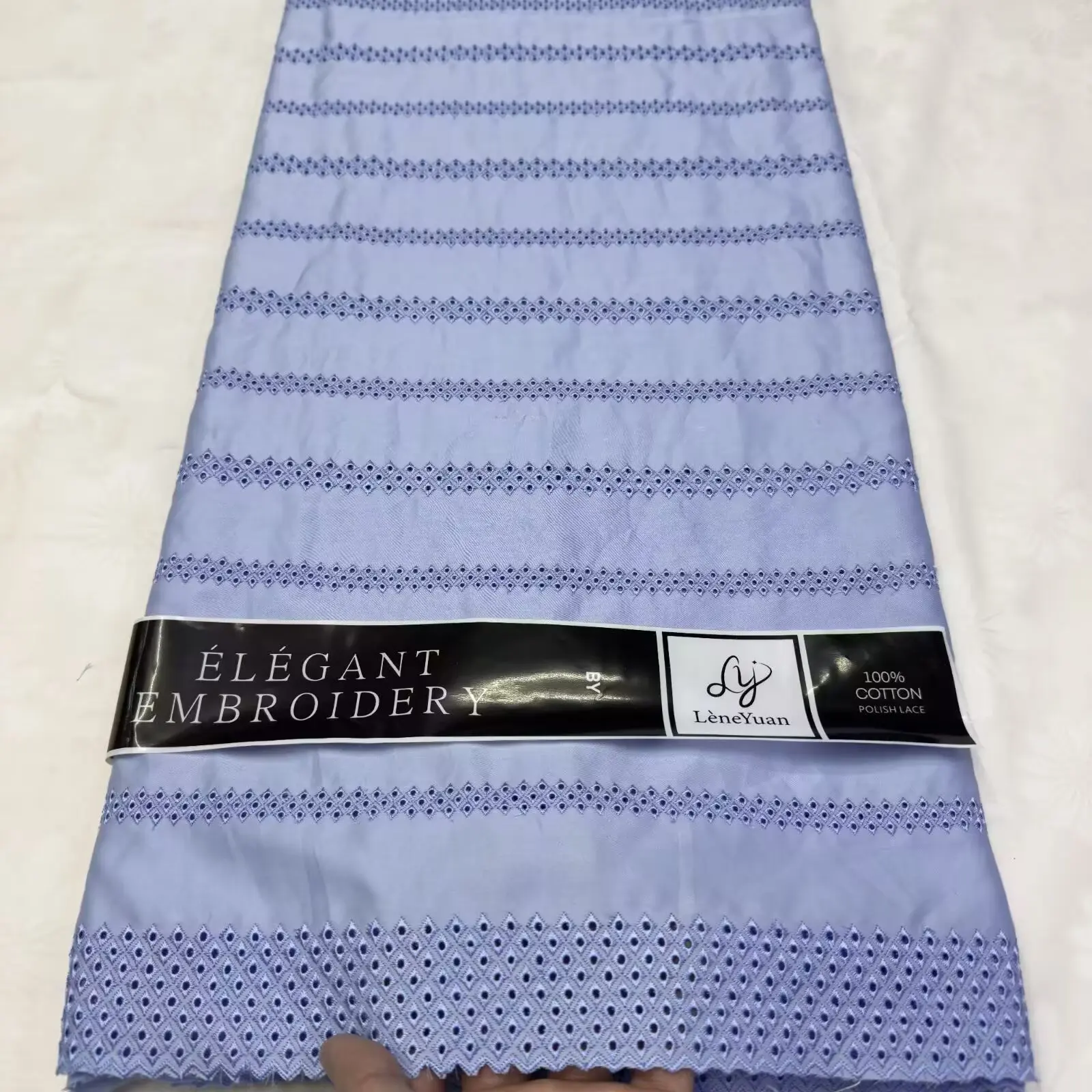 2025 Fashion 5 Yards Nigerian 100% Cotton Polish Satin Embroidery Fabric High Latest Quality Swiss Voile Lace Material For Men
2025 Fashion 5 Yards Nigerian 100% Cotton Polish Satin Embroidery Fabric High Latest Quality Swiss Voile Lace Material For Men