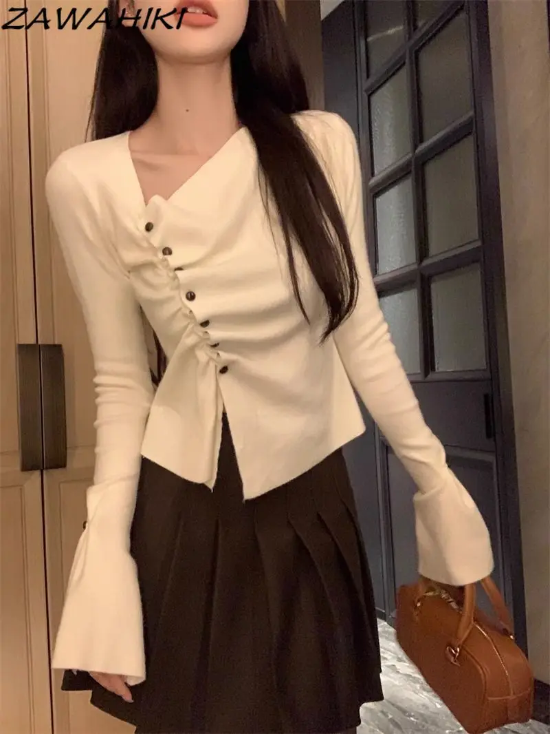 Shirts for Women Solid Color Slim V-neck Pleated Sweet Chic Designed Sweet Spring Fall Casual All Match Y2K Aesthetic Crop Top
Shirts for Women Solid Color Slim V-neck Pleated Sweet Chic Designed Sweet Spring Fall Casual All Match Y2K Aesthetic Crop Top