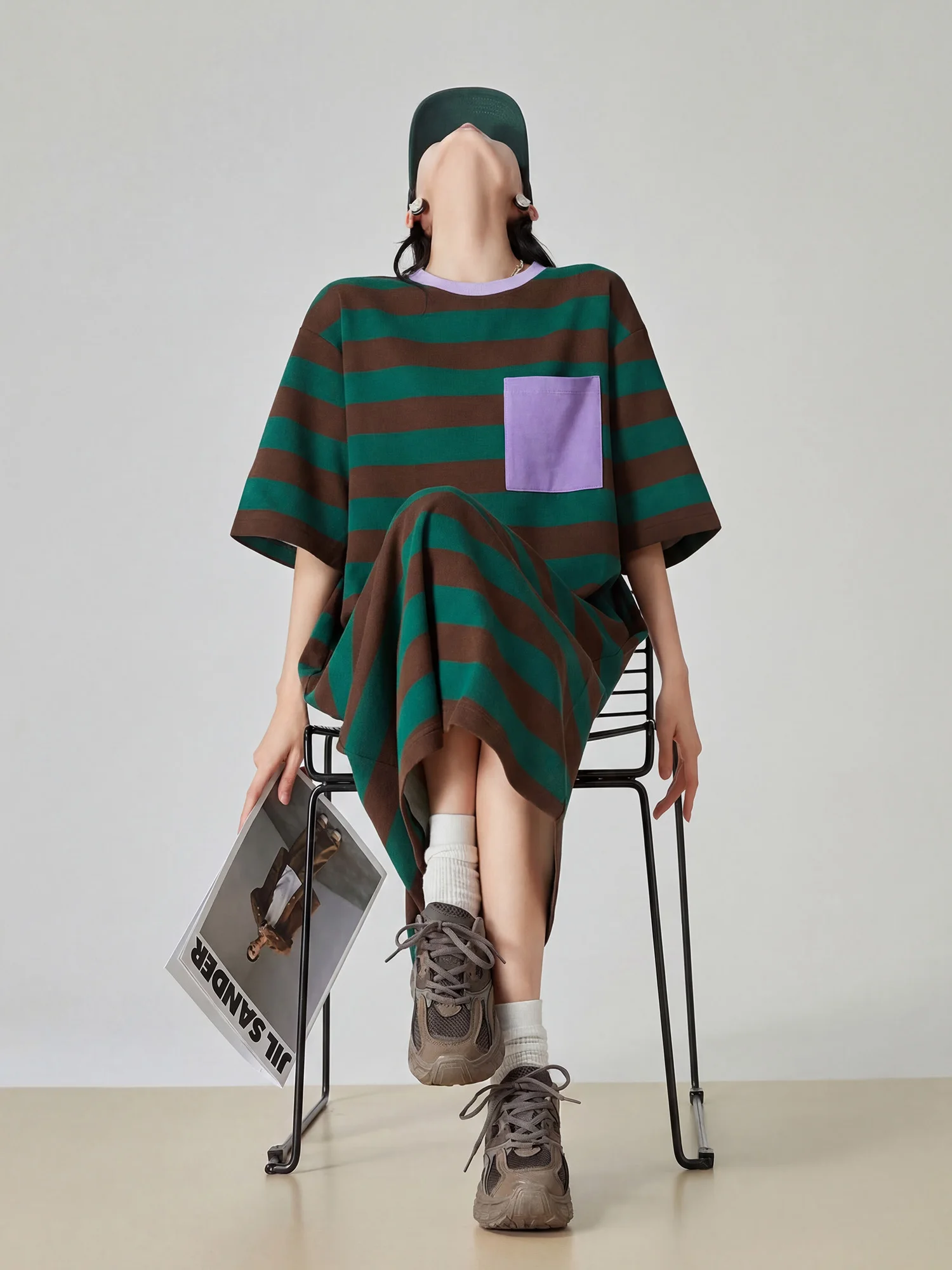 Retro Striped Color Block Short Sleeve Dress Women's Loose Casual Green T-Shirt Dress Spring Summer New Arrival City Commute
Retro Striped Color Block Short Sleeve Dress Women's Loose Casual Green T-Shirt Dress Spring Summer New Arrival City Commute