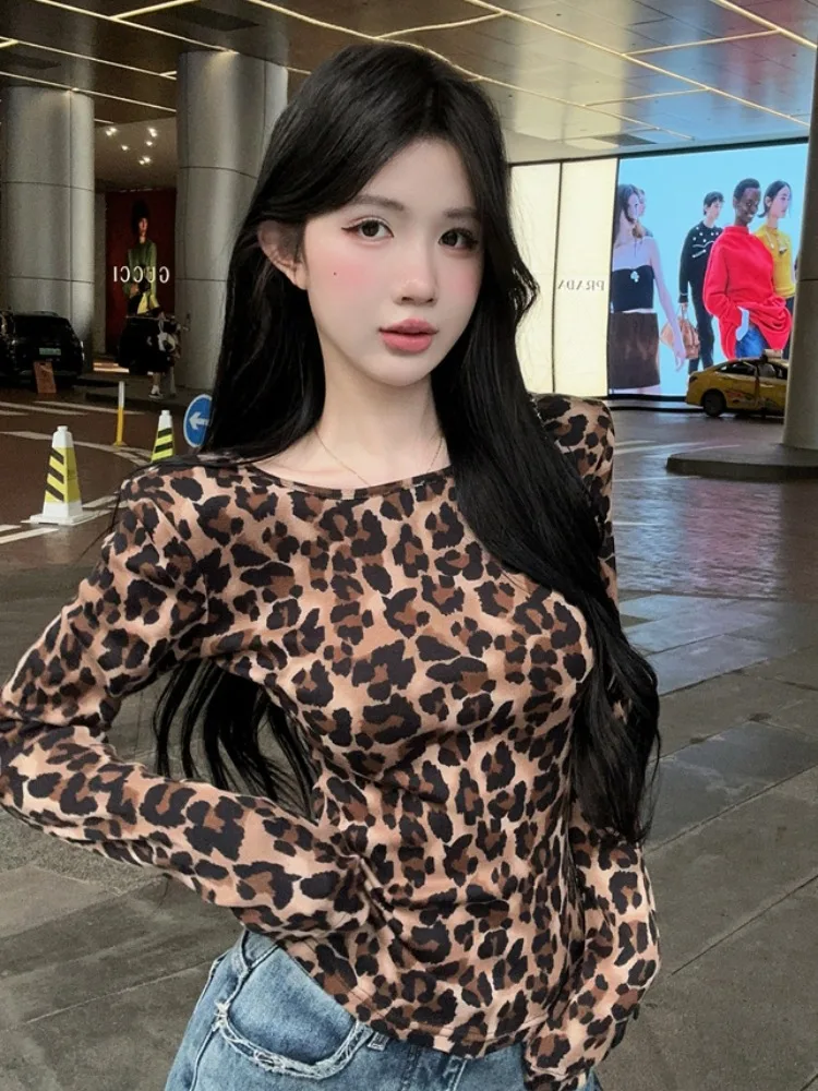 Sexy Slim Fit Leopard Print Backless T-Shirt American Hot Girl Style Fashionable Autumn New Arrival Breathable Knitted Long S...
Sexy Slim Fit Leopard Print Backless T-Shirt American Hot Girl Style Fashionable Autumn New Arrival Breathable Knitted Long S...