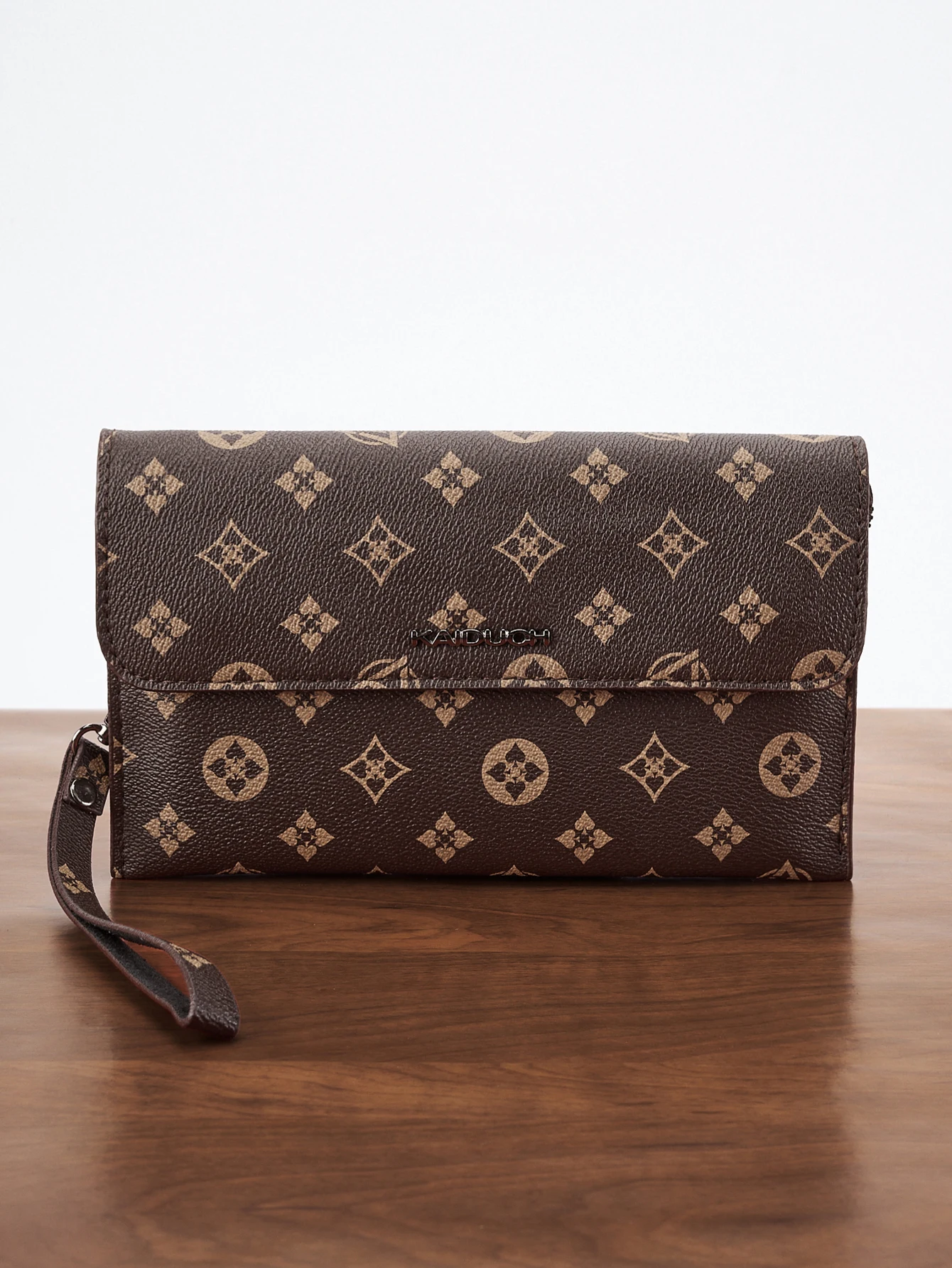 Classic Premium Men's Clutch Wallet - Double Layer Ultra-Thin Large Capacity Portable Wristlet Long Wallet
Classic Premium Men's Clutch Wallet - Double Layer Ultra-Thin Large Capacity Portable Wristlet Long Wallet