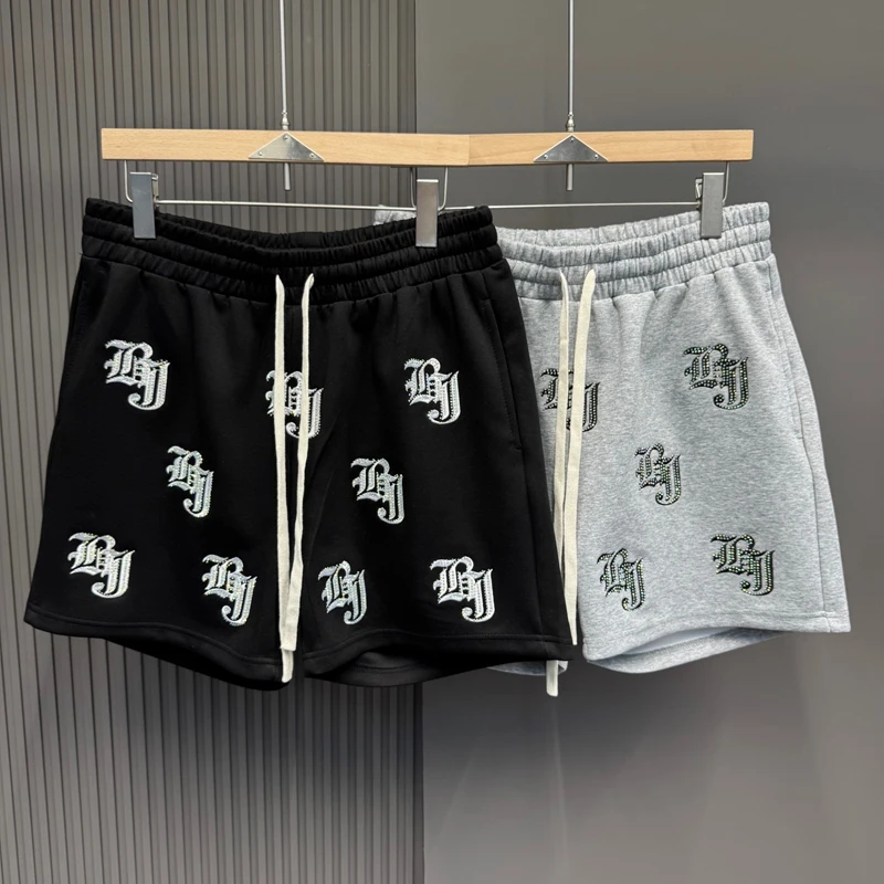 Красочные шорты со стразами и вышивкой, черные, серые шорты для мужчин и женщин, летние спортивные шорты, пляжные праздничные шорты
Красочные шорты со стразами и вышивкой, черные, серые шорты для мужчин и женщин, летние спортивные шорты, пляжные праздничные шорты