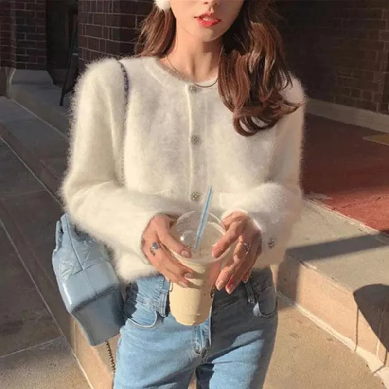 Warm Thicken Cashmere Cardigan Women Winter 2022 Korean Long Sleeve Knitted Sweater Coat Woman Pockets Single-Breasted Cardigans
Warm Thicken Cashmere Cardigan Women Winter 2022 Korean Long Sleeve Knitted Sweater Coat Woman Pockets Single-Breasted Cardigans