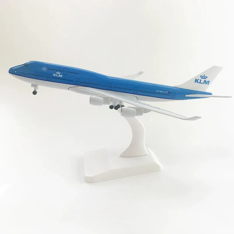 20CM B747 KLM McDonnell Douglas MD-11 Aircraft Model Airplane Diecast Metal Boys Toys Scale Aircraft Collectible Miniatures Gift
20CM B747 KLM McDonnell Douglas MD-11 Aircraft Model Airplane Diecast Metal Boys Toys Scale Aircraft Collectible Miniatures Gift