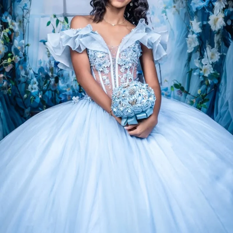 Customized blue Quinceanera Dresses Off the Shoulder glitter crystal decal Lace flower Long tail Vestido 15 Quinceanera
Customized blue Quinceanera Dresses Off the Shoulder glitter crystal decal Lace flower Long tail Vestido 15 Quinceanera